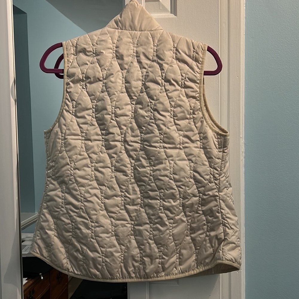 Vest - Picture 3 of 3